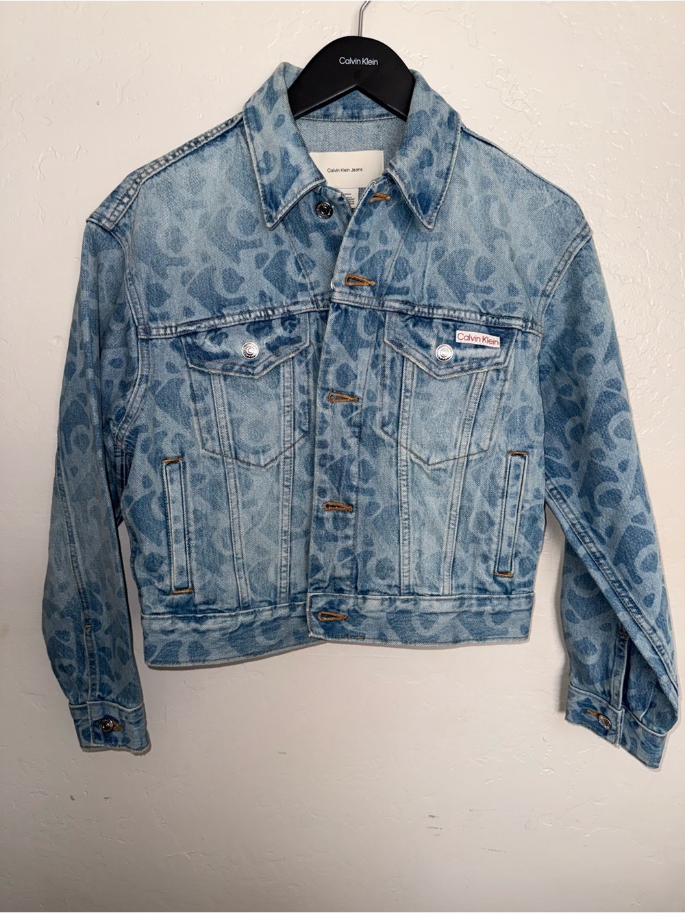 Calvin Klein Light Blue All Over Logo-Print CK Cropped Denim Jacket